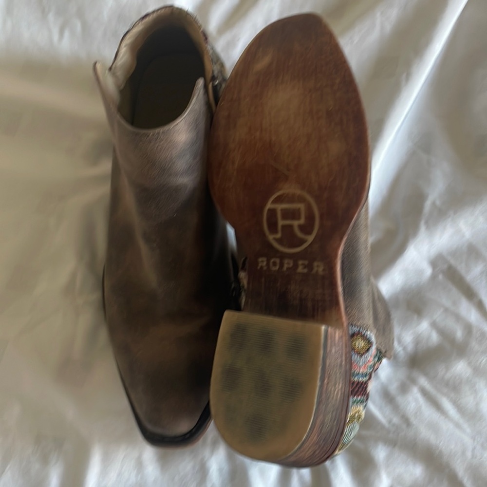 Roper ankle boots